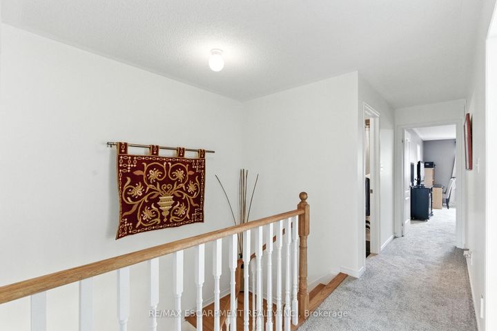 Photo 16 at 3856 Skyview Street, Churchill Meadows, Mississauga