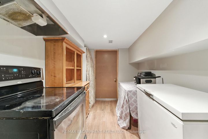 Photo 33 at 3856 Skyview Street, Churchill Meadows, Mississauga