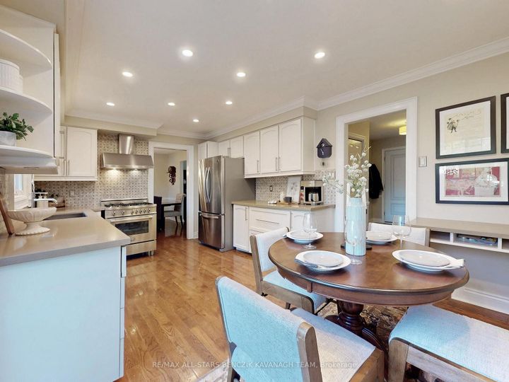 Photo 9 at 93 Sir Lancelot Drive, Markham Village, Markham