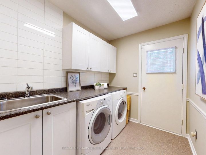 Photo 12 at 93 Sir Lancelot Drive, Markham Village, Markham