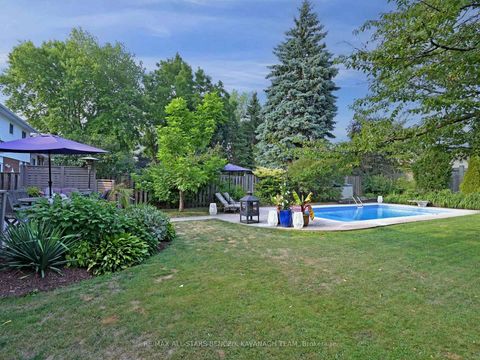 Photo 28 at 93 Sir Lancelot Drive, Markham Village, Markham