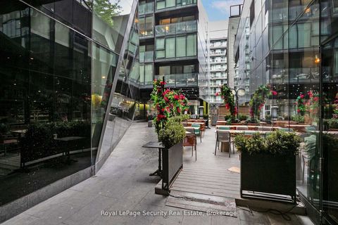 Photo 23 at 320 - 629 King Street, Waterfront Communities C1, Toronto