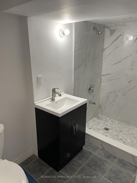 Photo 27 at 414 Dundas Street E, Moss Park, Toronto