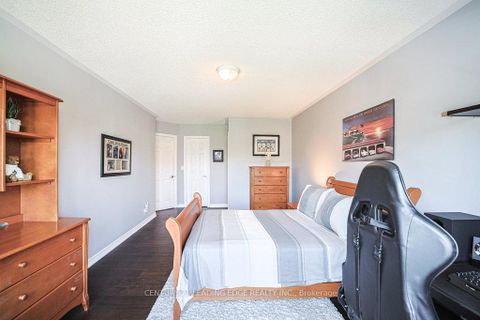 Photo 20 at 204 Ivy Jay Crescent, Bayview Northeast, Aurora