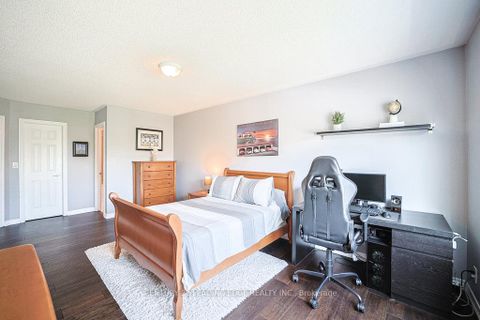 Photo 22 at 204 Ivy Jay Crescent, Bayview Northeast, Aurora
