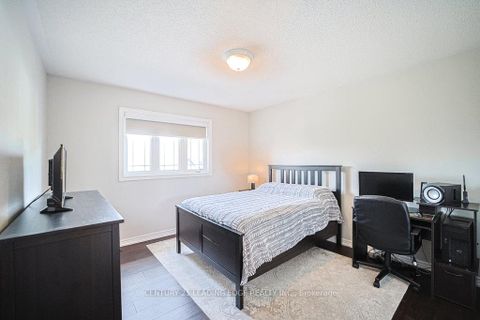 Photo 27 at 204 Ivy Jay Crescent, Bayview Northeast, Aurora