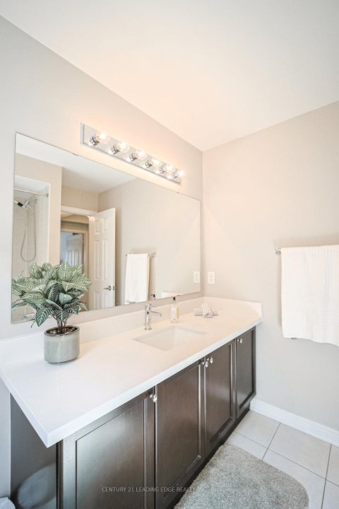 Photo 31 at 204 Ivy Jay Crescent, Bayview Northeast, Aurora
