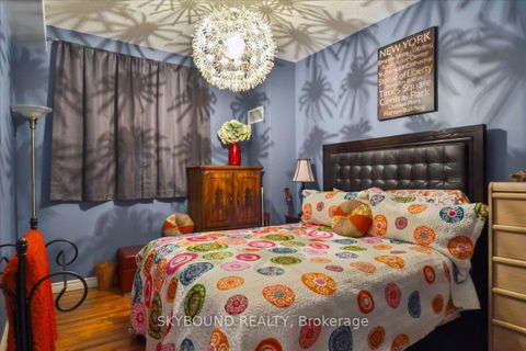 Photo 14 at 109 - 299 Mill Road, Markland Wood, Toronto