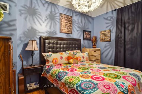 Photo 15 at 109 - 299 Mill Road, Markland Wood, Toronto