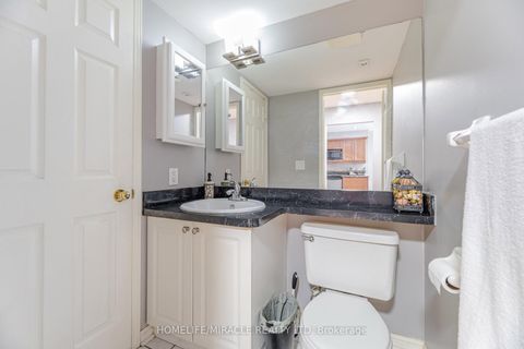 Photo 25 at 32 - 83 Mondeo Drive, Malvern, Toronto