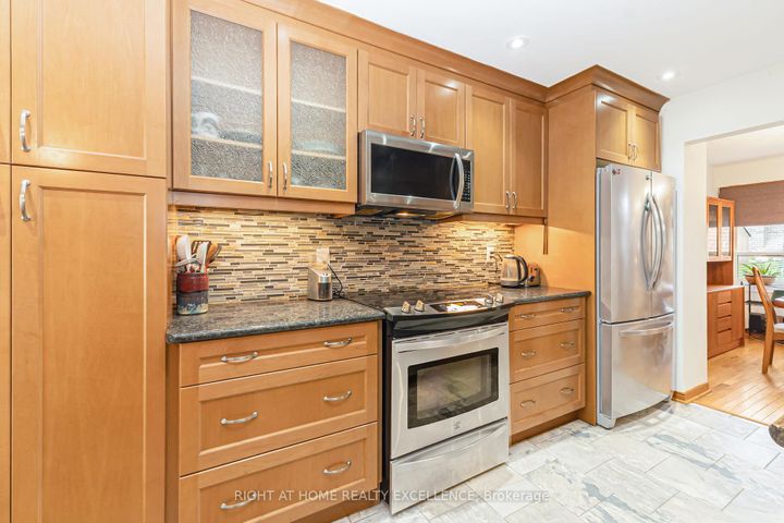 Photo 8 at 13 Simmons Boulevard, Madoc, Brampton