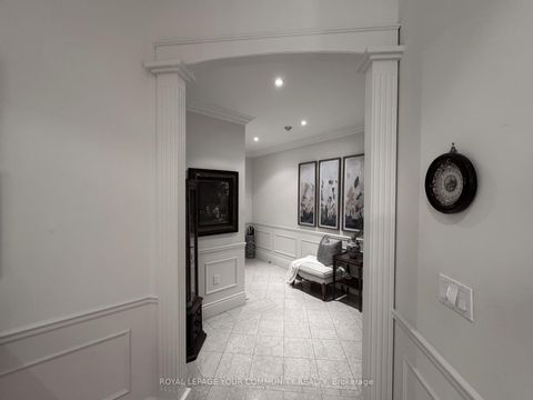 Photo 2 at 112 - 88 Grandview Way, Willowdale East, Toronto