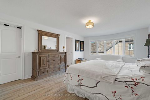 Photo 22 at 9 Black Duck Trail, Nobleton, King