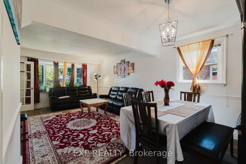 Photo 13 at 30 Ronway Crescent, Woburn, Toronto