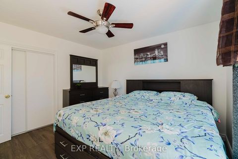 Photo 24 at 30 Ronway Crescent, Woburn, Toronto