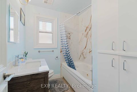 Photo 30 at 30 Ronway Crescent, Woburn, Toronto