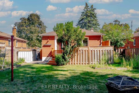 Photo 48 at 30 Ronway Crescent, Woburn, Toronto