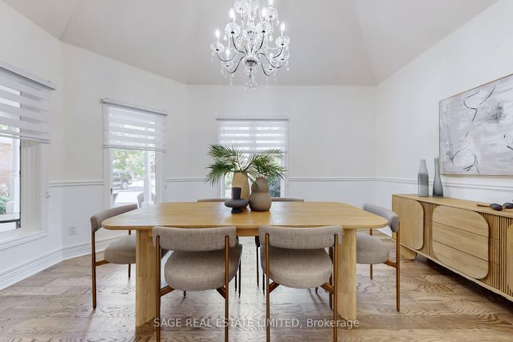 Photo 8 at 91 Twyn Rivers Drive, Rougemount, Pickering