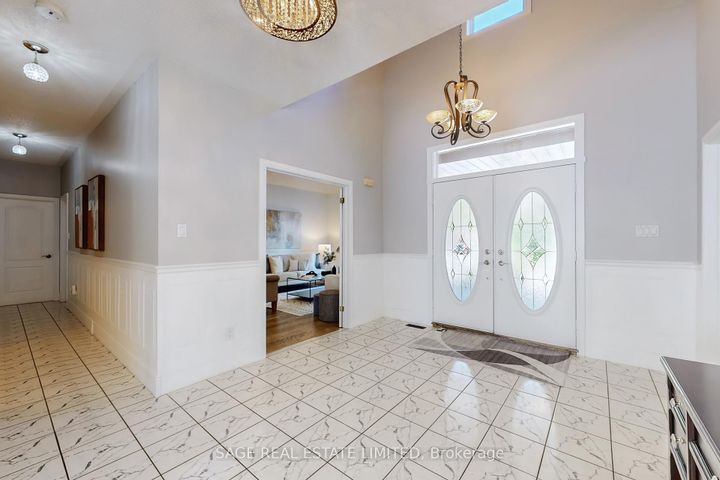 Photo 28 at 91 Twyn Rivers Drive, Rougemount, Pickering