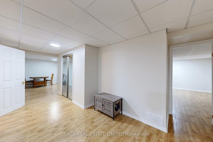 Photo 35 at 91 Twyn Rivers Drive, Rougemount, Pickering