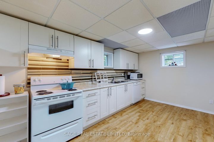 Photo 37 at 91 Twyn Rivers Drive, Rougemount, Pickering