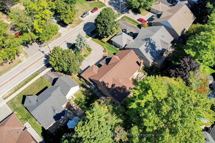 Photo 46 at 91 Twyn Rivers Drive, Rougemount, Pickering