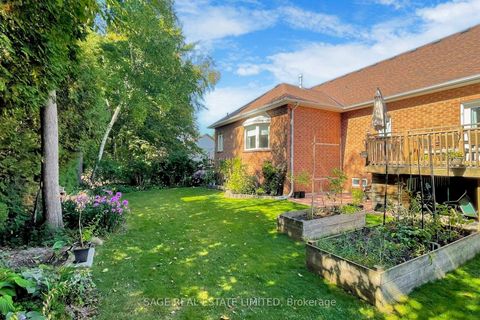 Photo 43 at 91 Twyn Rivers Drive, Rougemount, Pickering