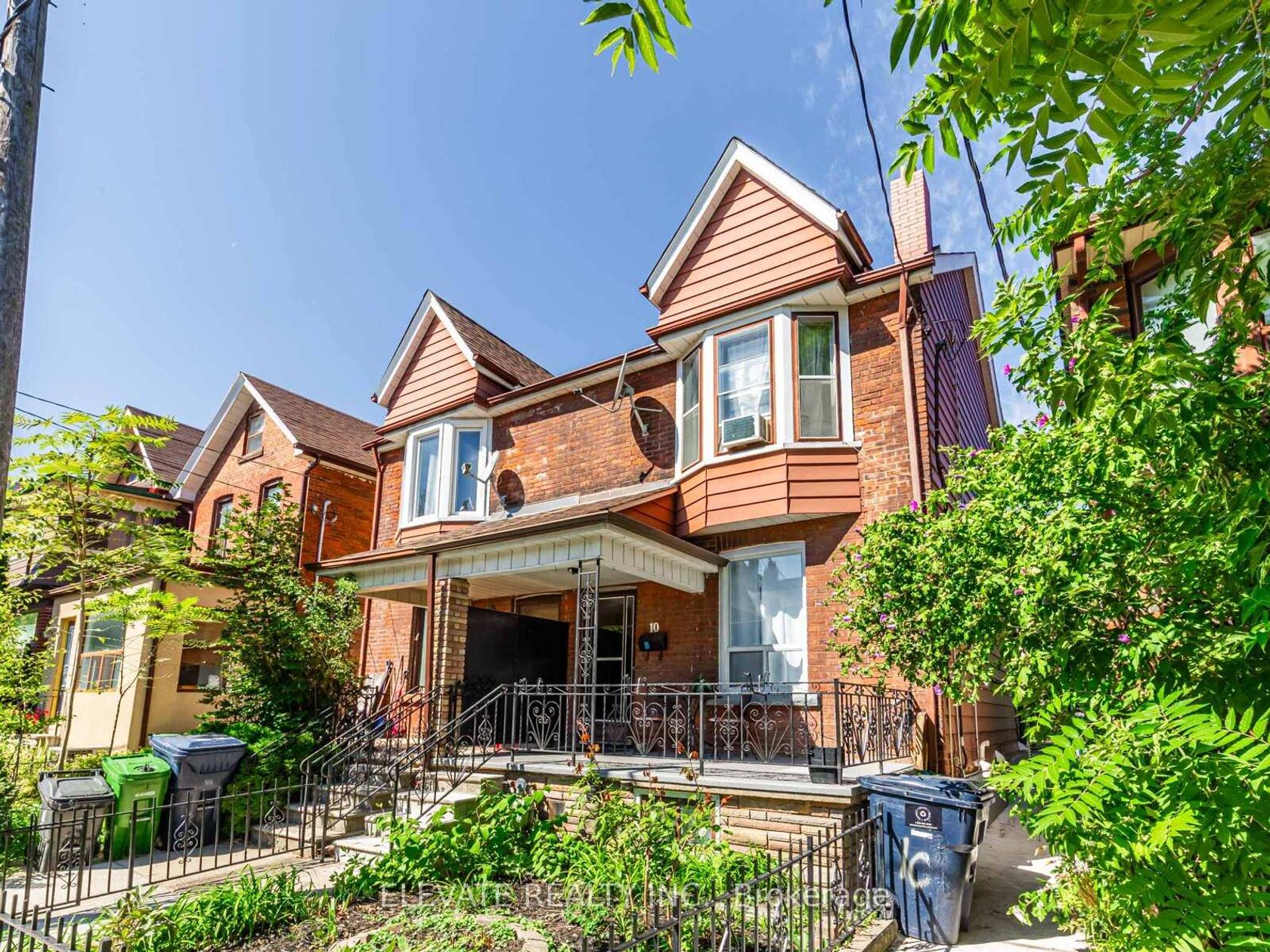 10 Burnfield Avenue, Junction, Toronto 