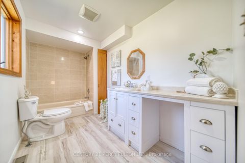 Photo 19 at 925 Harmony Road N, Pinecrest, Oshawa