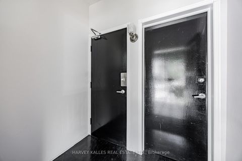Photo 18 at 121 Blantyre Avenue, Cliffside, Toronto