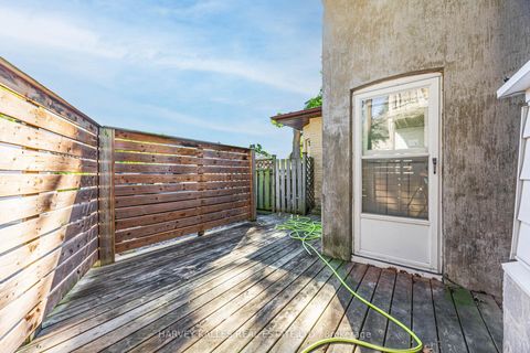 Photo 30 at 121 Blantyre Avenue, Cliffside, Toronto