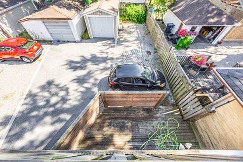 Photo 32 at 121 Blantyre Avenue, Cliffside, Toronto