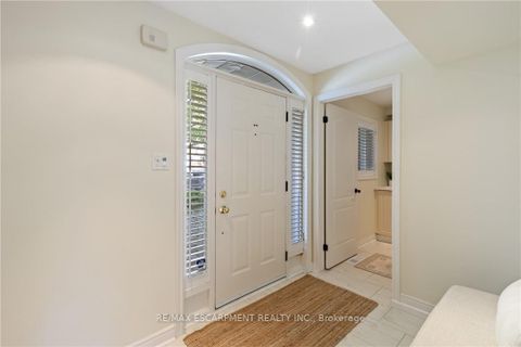 Photo 4 at 126 Brant Street, CO Central, Oakville