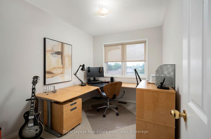 Photo 32 at 32 - 1130 Cawthra Road, Mineola, Mississauga