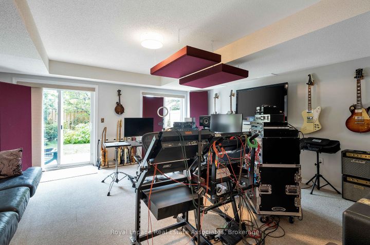 Photo 34 at 32 - 1130 Cawthra Road, Mineola, Mississauga