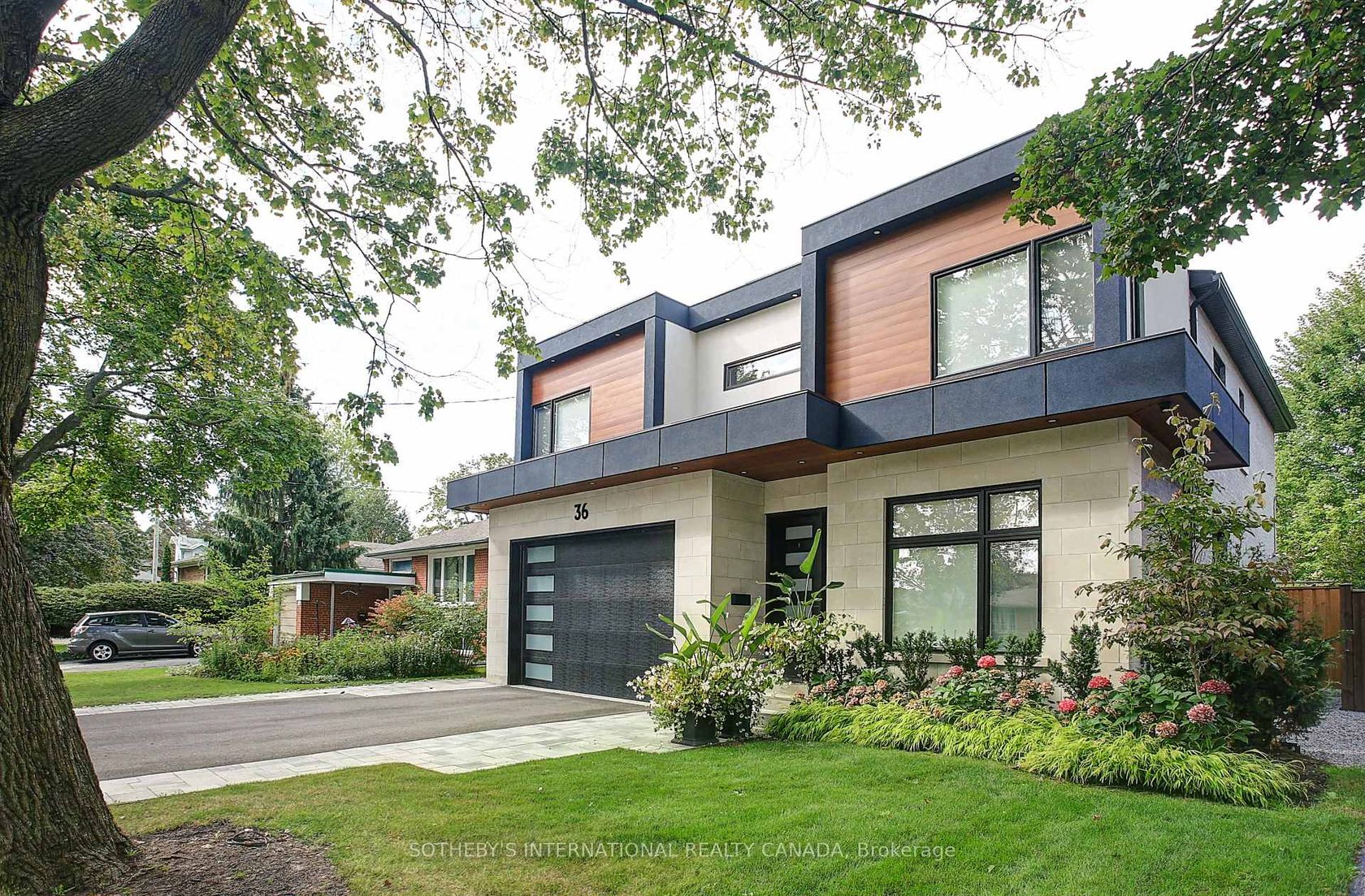 36 Burrows Avenue, City Centre West, Toronto 