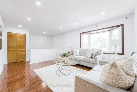 Photo 9 at 127 Freshmeadow Drive, Hillcrest Village, Toronto