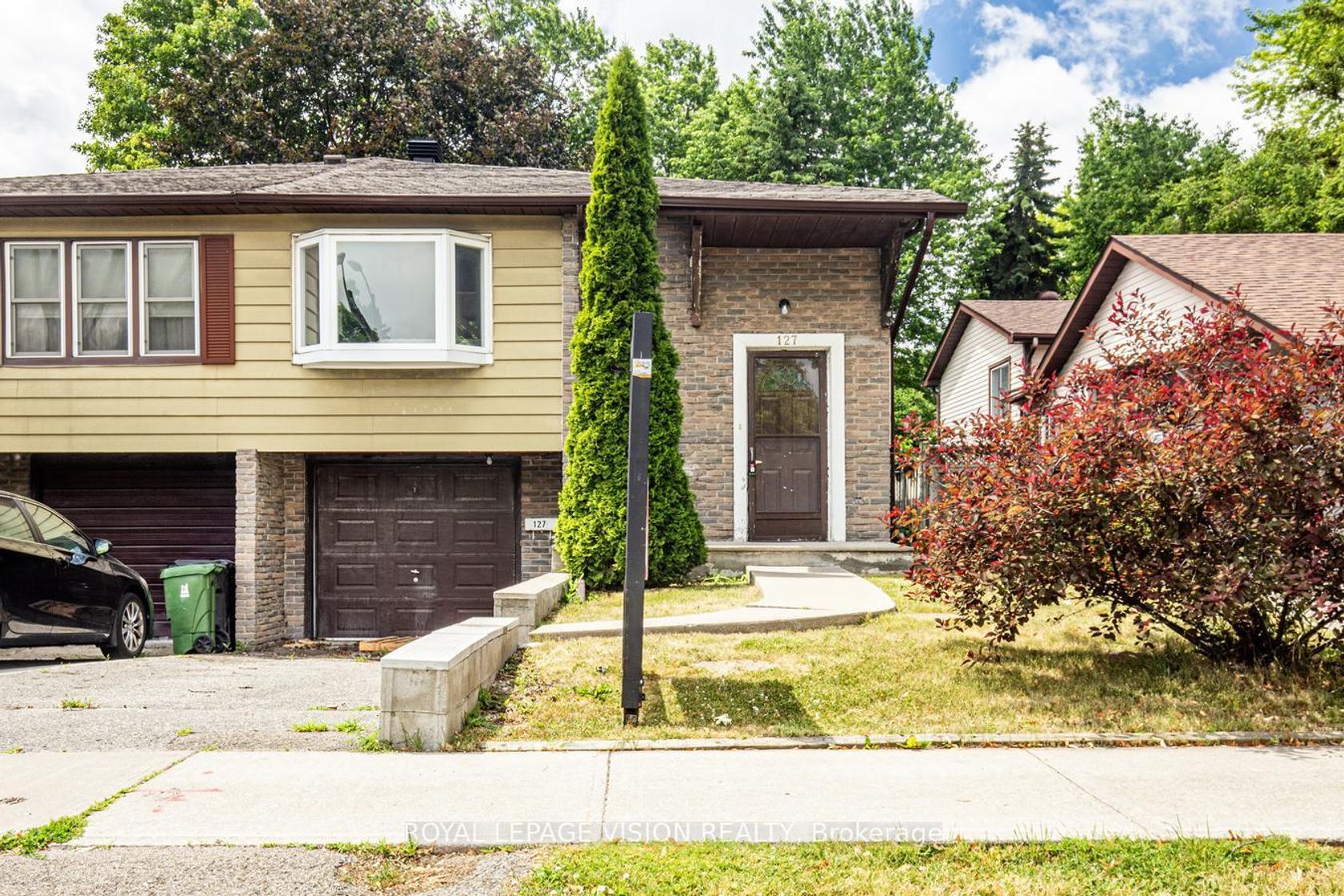 127 Freshmeadow Drive, Hillcrest Village, Toronto 
