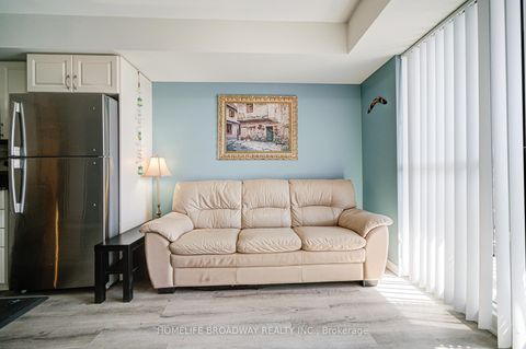 Photo 13 at 1011 - 3091 Dufferin Street, Glen Park, Toronto