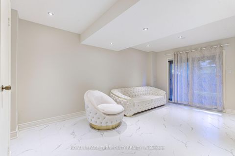 Photo 33 at 76 English Ivy Way, Steeles, Toronto
