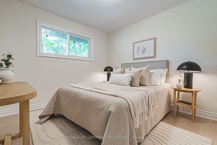 Photo 16 at 131 Welbourn Drive, Balfour, Hamilton