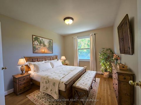 Photo 7 at 15 Princemere Crescent, Maryvale, Toronto