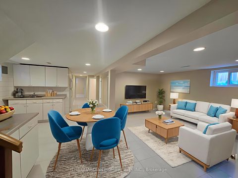 Photo 10 at 15 Princemere Crescent, Maryvale, Toronto