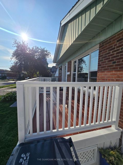 Photo 19 at 15 Princemere Crescent, Maryvale, Toronto