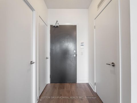 Photo 6 at 1607 - 10 Honeycrisp Crescent, Vaughan Corporate Centre, Vaughan