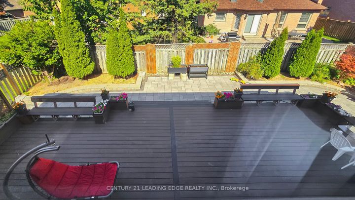 Photo 42 at 10 MACRILL Road, Cachet, Markham