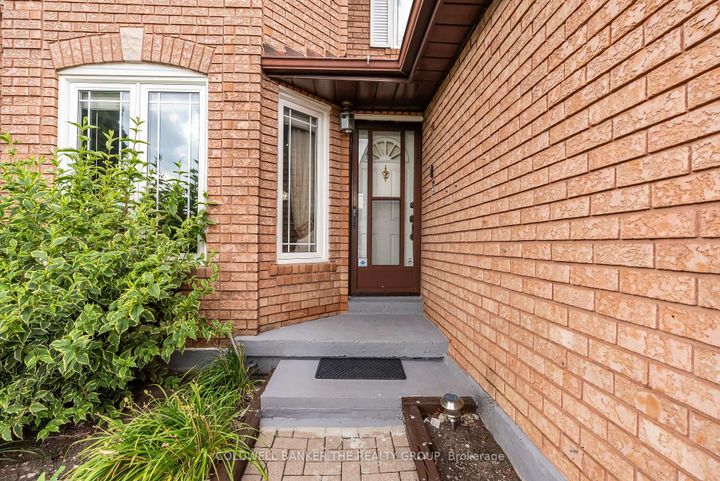 Photo 4 at 20 Halldorson Trail, Fletcher's Creek South, Brampton