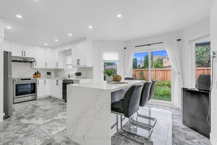 Photo 17 at 20 Halldorson Trail, Fletcher's Creek South, Brampton