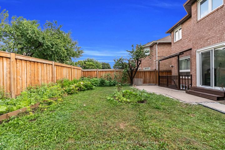 Photo 38 at 20 Halldorson Trail, Fletcher's Creek South, Brampton