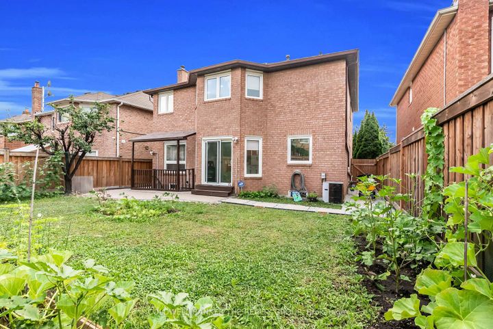 Photo 39 at 20 Halldorson Trail, Fletcher's Creek South, Brampton